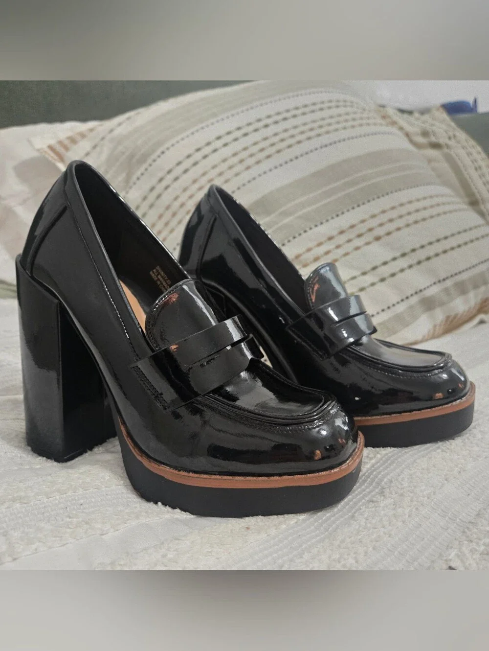 Rouge Helium - Platform Chunky Patent Loafer Heels - Black - Picture 1 of 7